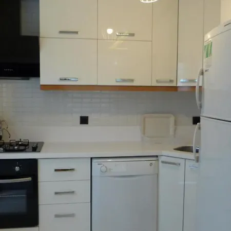 Antalya 2+1 Full Mobilyali Apartment Kemer